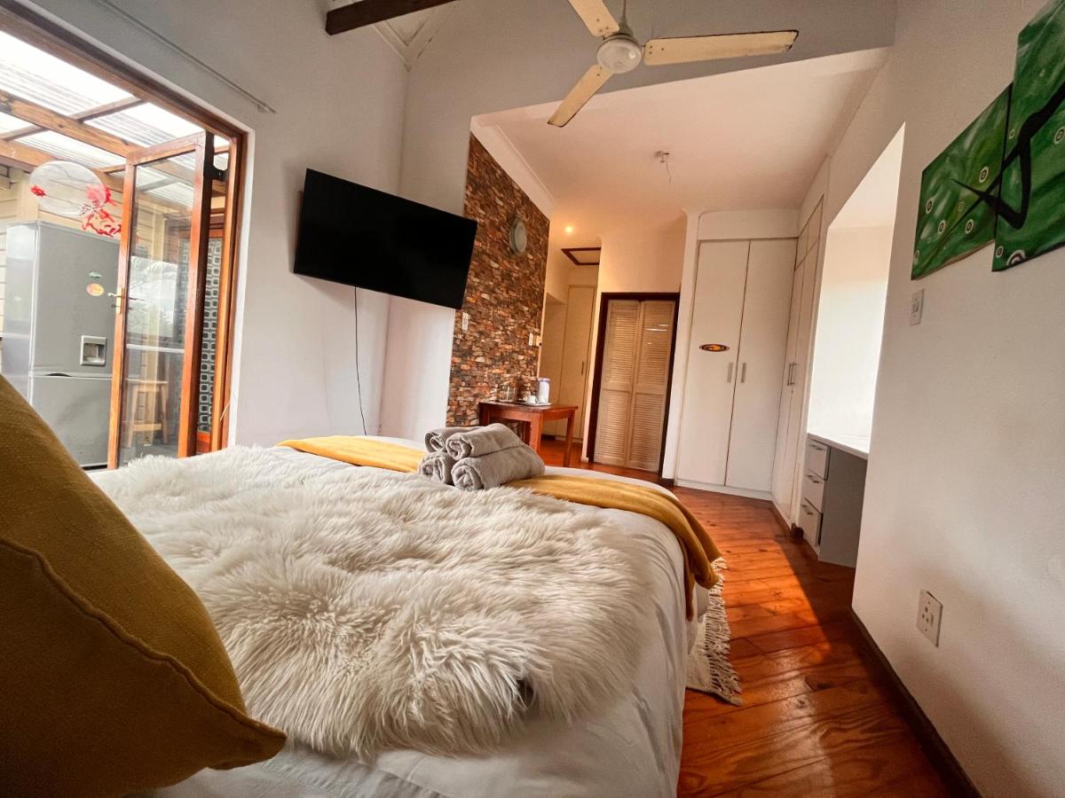The Wood House - Hizvo