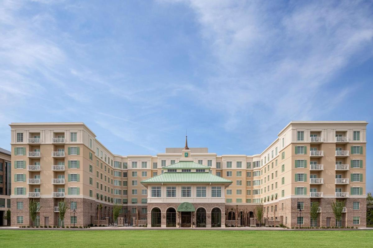 Embassy Suites by Hilton Charleston Harbor Mt. Pleasant - Housity
