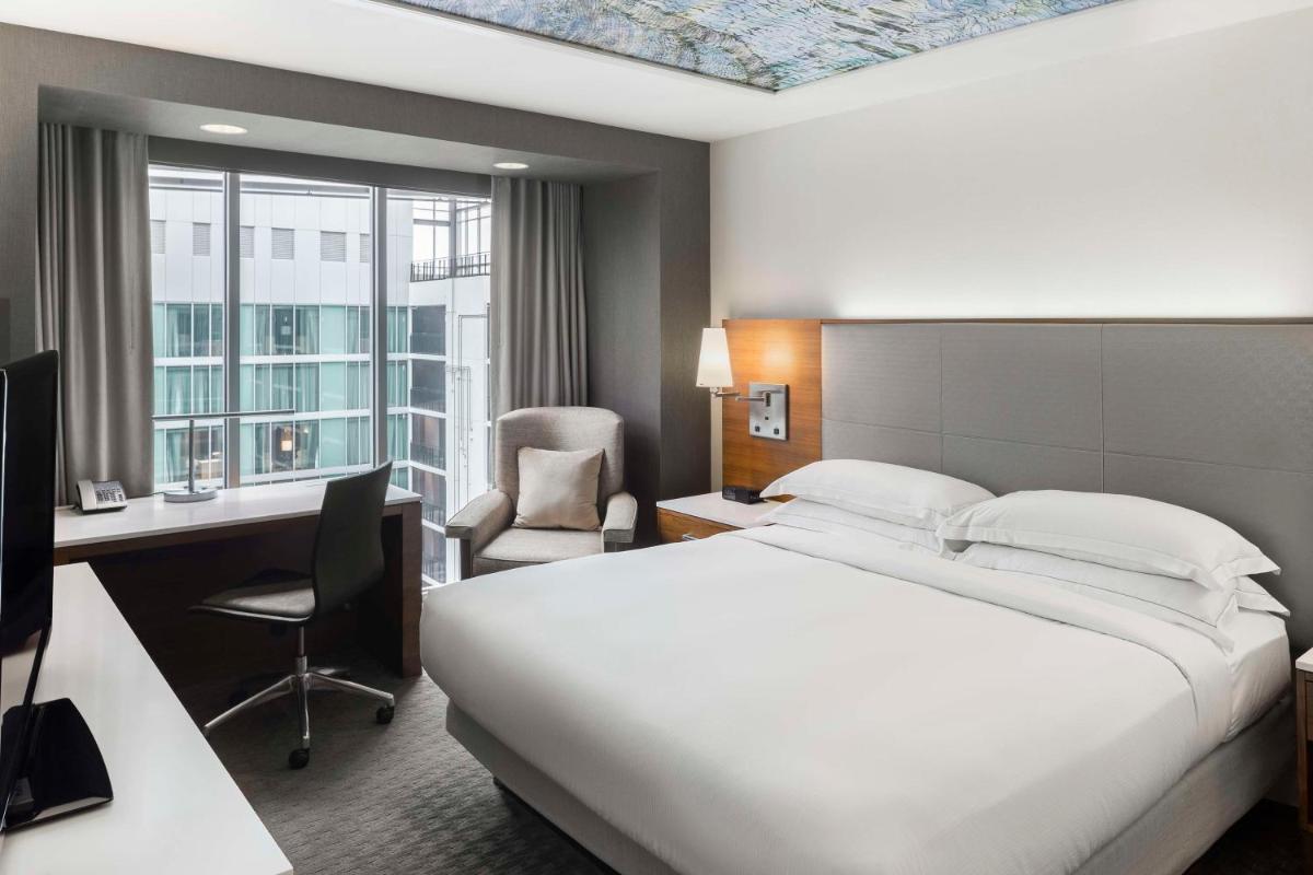 Hilton Columbus Downtown - Housity