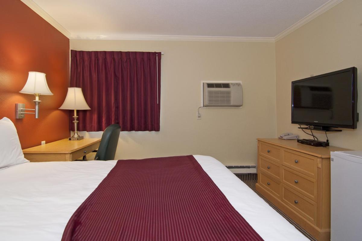 Valley Inn Shakopee - Housity