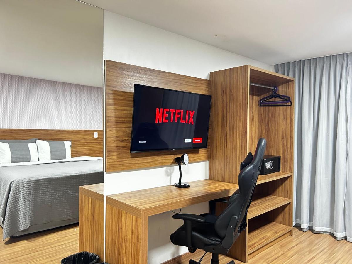 Belavista Hotel - Housity