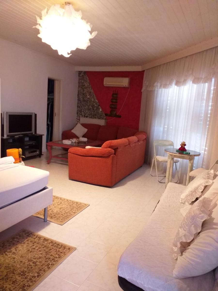 Suitetrails - Roulas Cozy Apartments