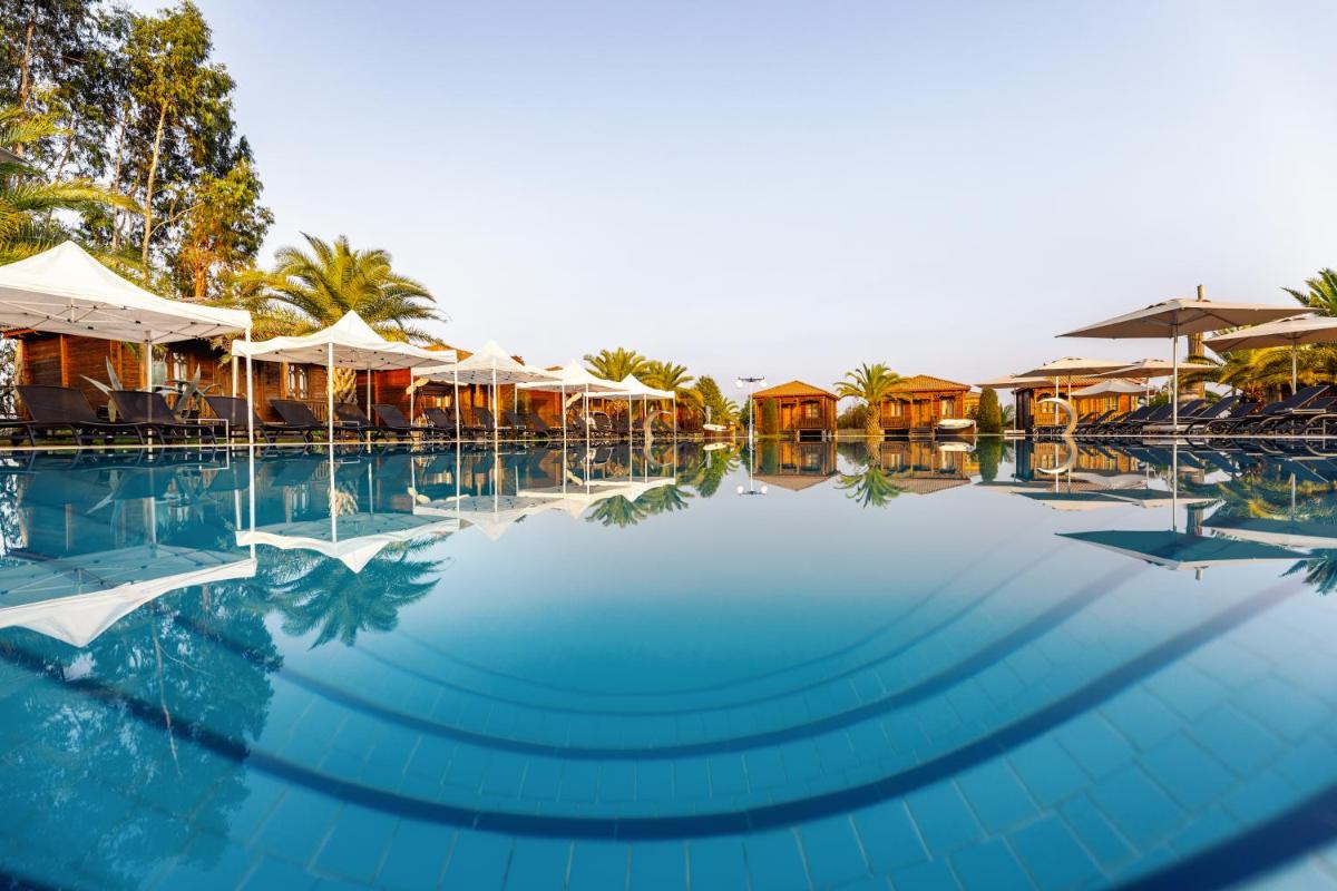 Hotel Chateau Kvirike - Housity