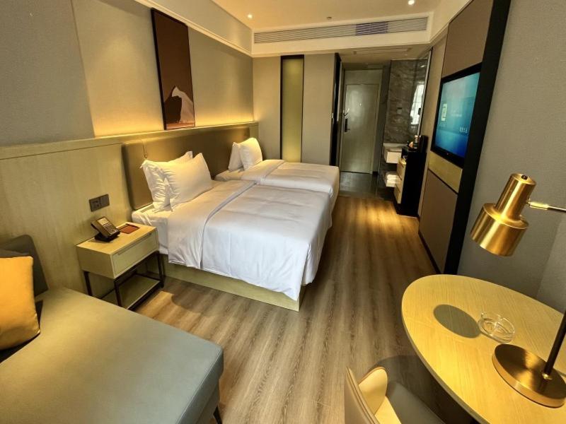 VX Hotel Nanning Chaoyang Plaza Nanhu Park - Housity