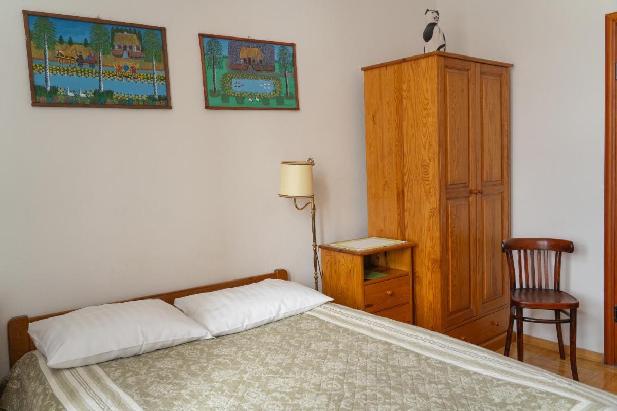 Kolory Guest House - Housity