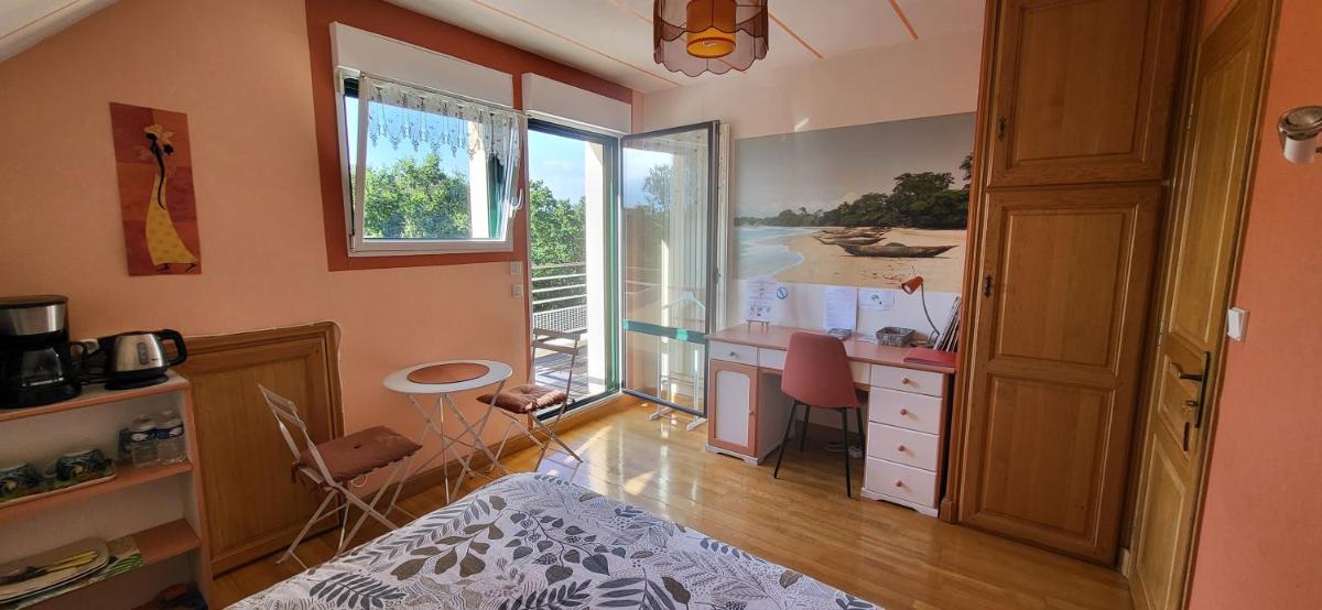 2 Belles chambres avec balcon sdb et WC privatifs - Hizvo