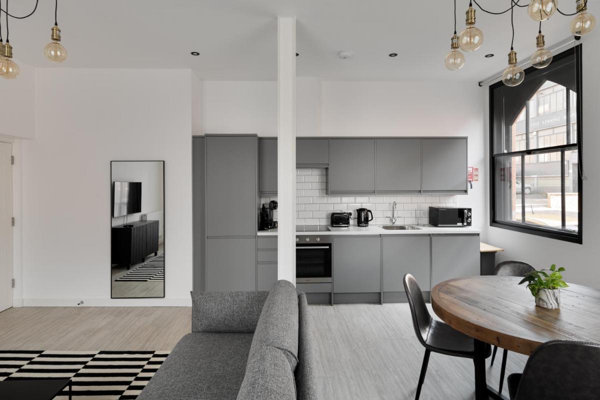 OneFiveSix - Unique Apartments - Housity