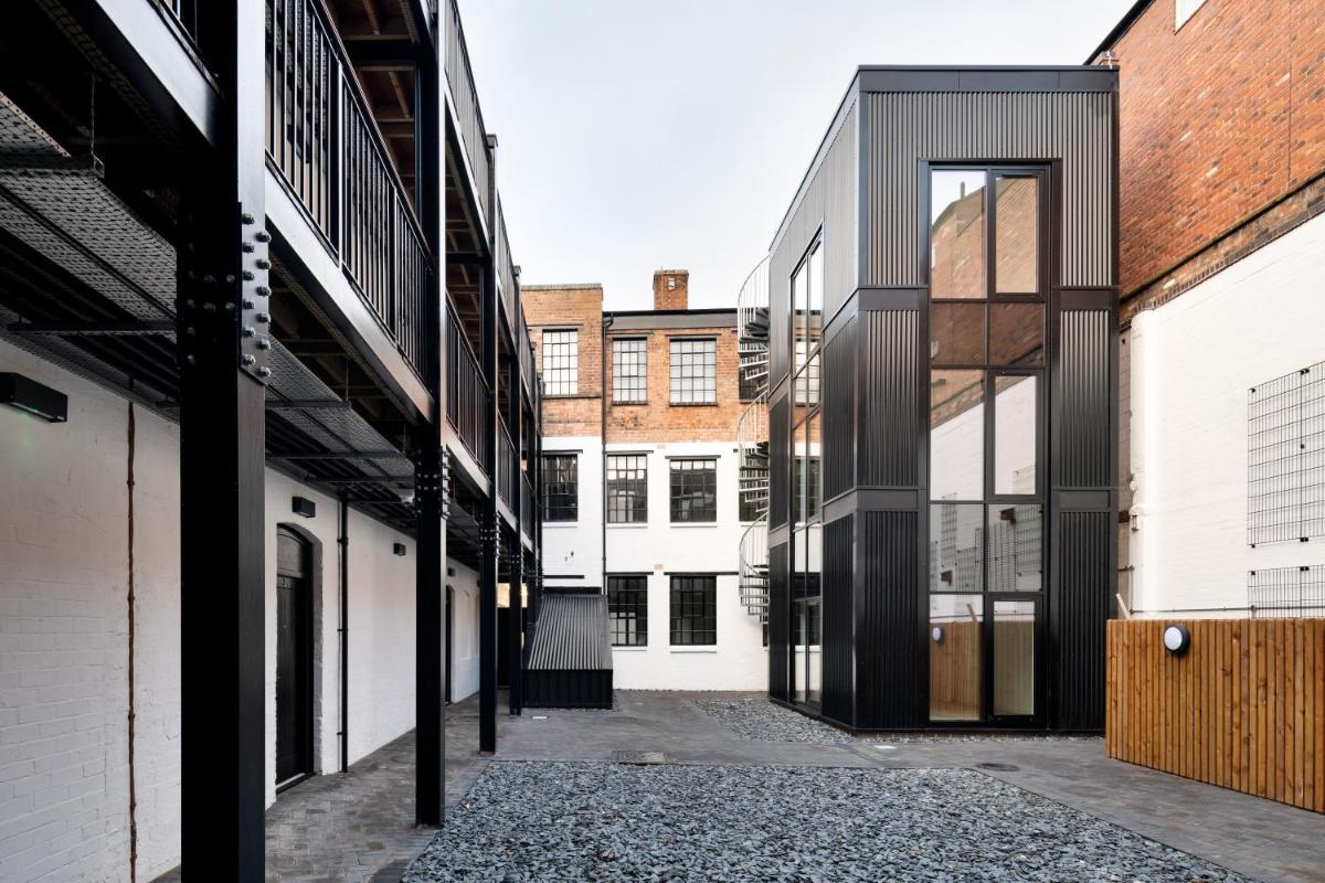 OneFiveSix - Unique Apartments - Housity