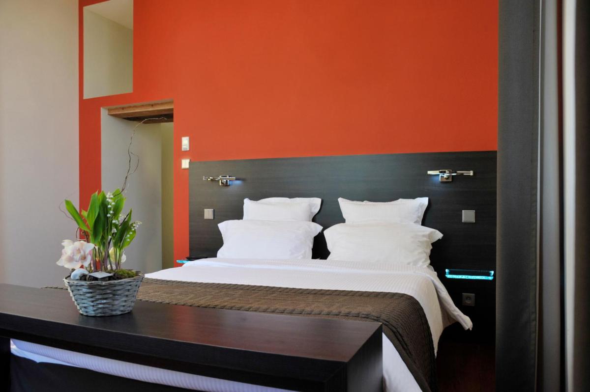 Château de Champlong Table Hôtel **** Golf & Spa - Housity