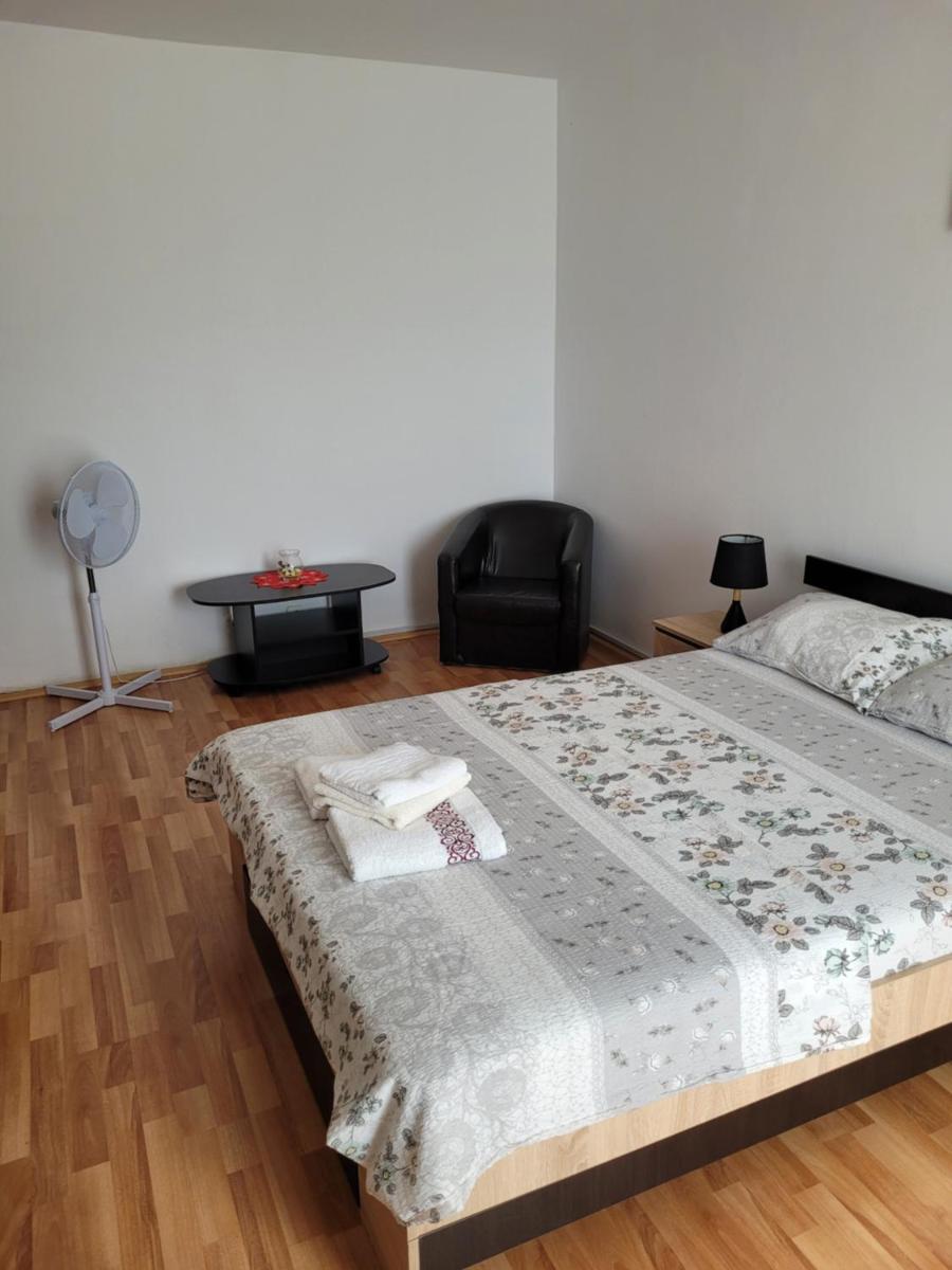 Apartament YRM - Housity