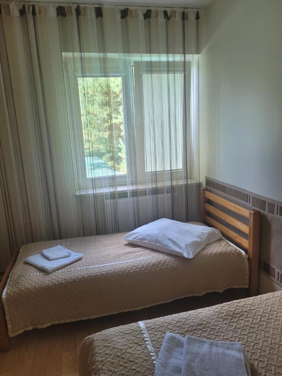 Albert Turystyczne Usługi Hotelarskie - Housity