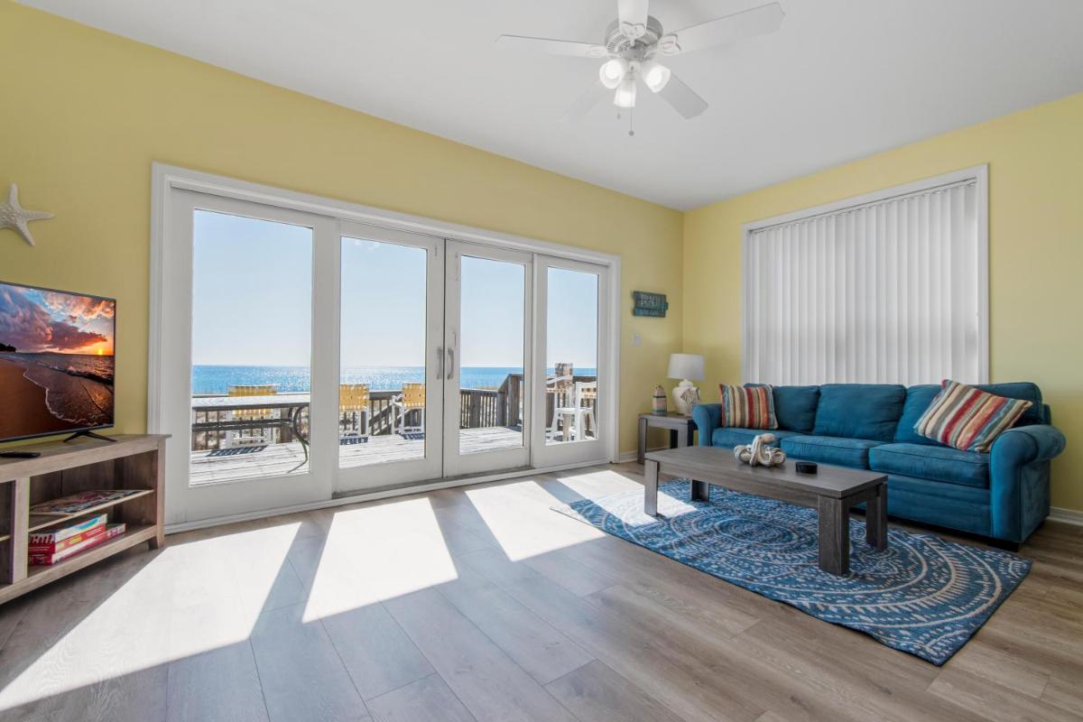 Sweet Alice's Sandcastle - Housity