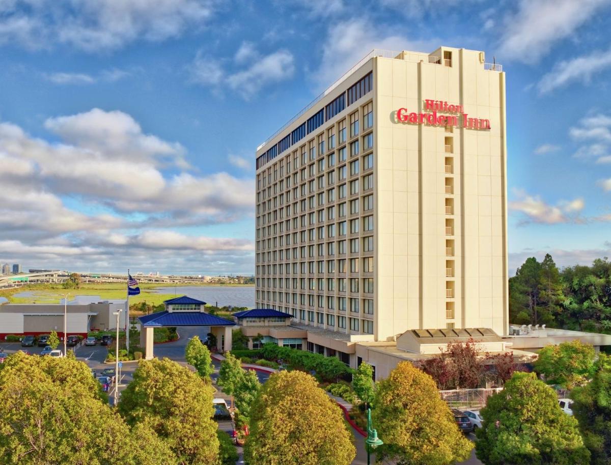 Hilton Garden Inn San Francisco/Oakland Bay Bridge - Housity