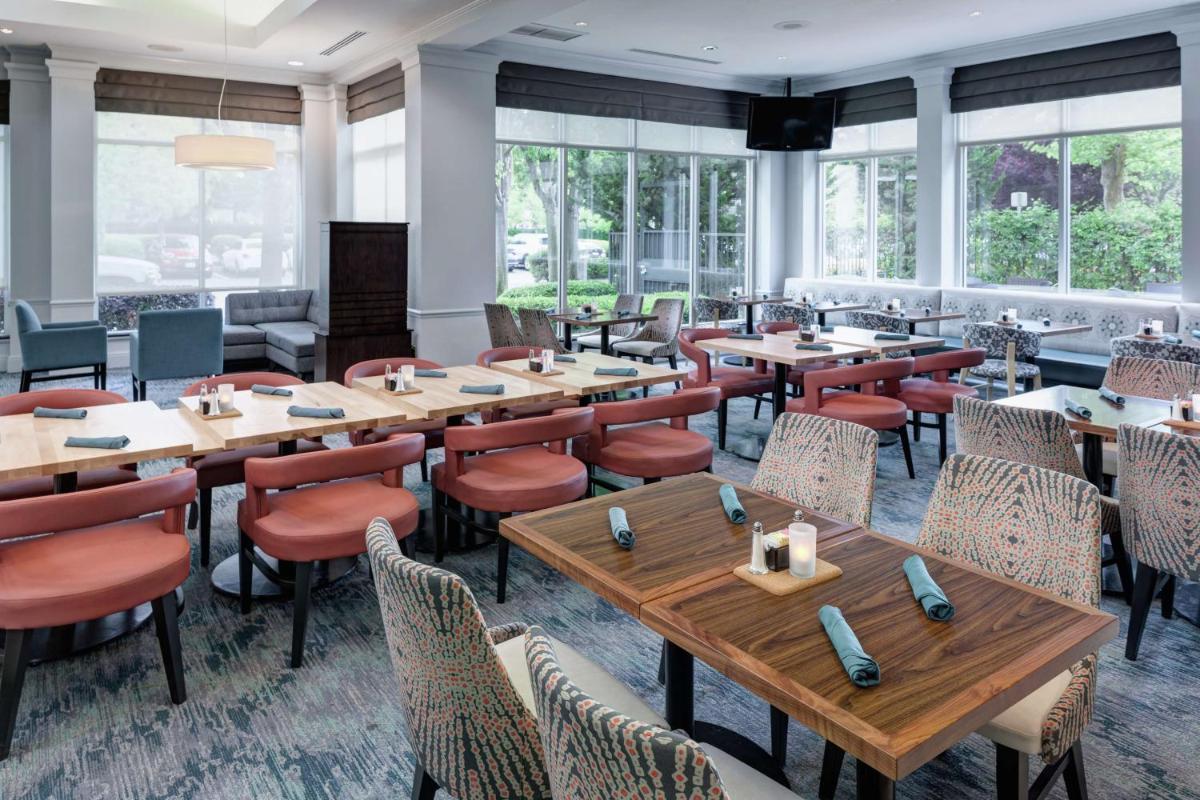 Hilton Garden Inn Sacramento/South Natomas - Housity
