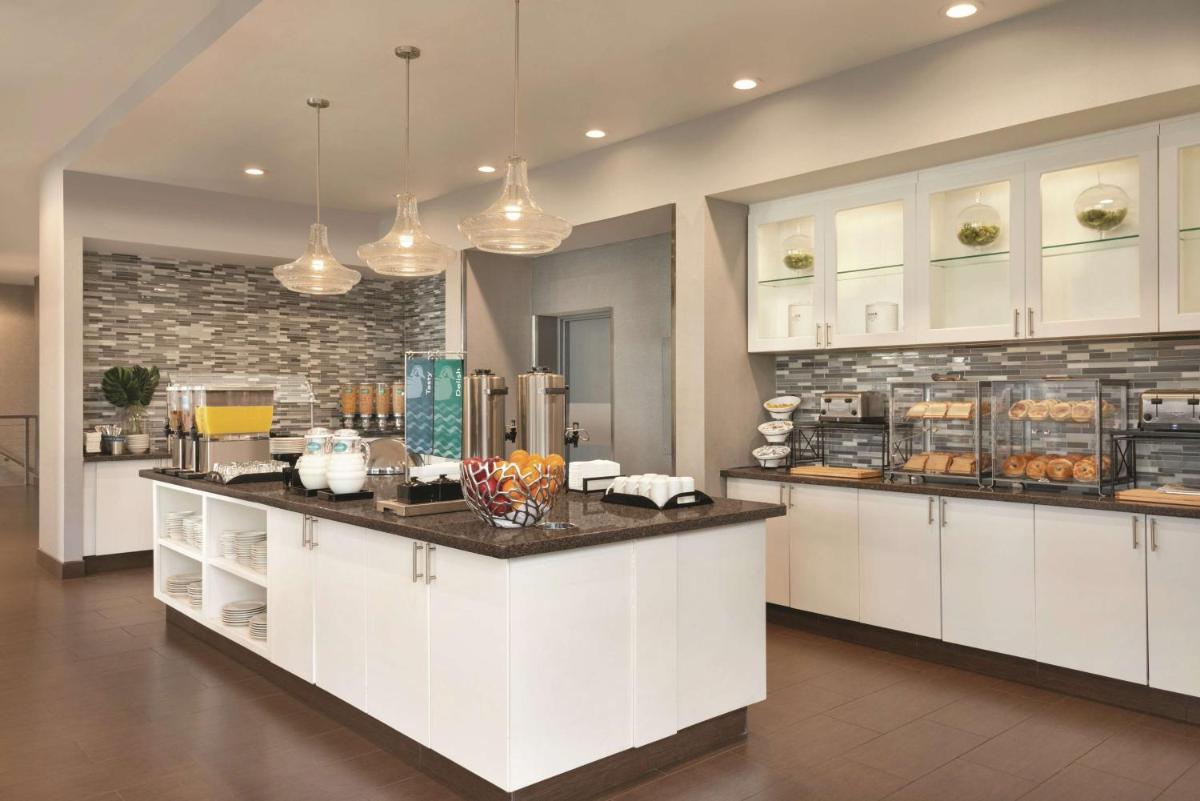 Homewood Suites by Hilton-Seattle Convention Center-Pike Street - Housity