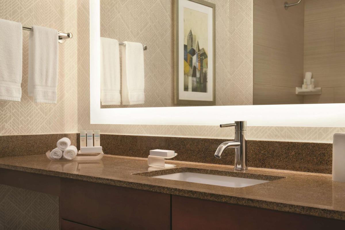 Homewood Suites by Hilton-Seattle Convention Center-Pike Street - Housity