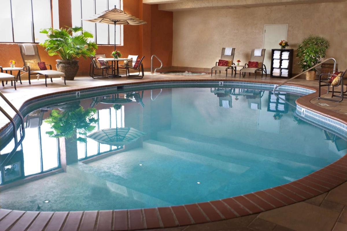 Embassy Suites Lubbock - Housity