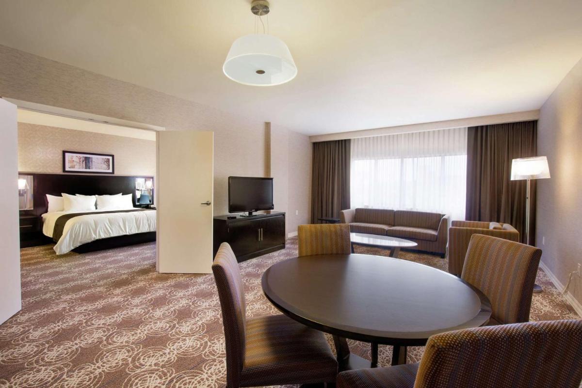 DoubleTree by Hilton Binghamton - Housity