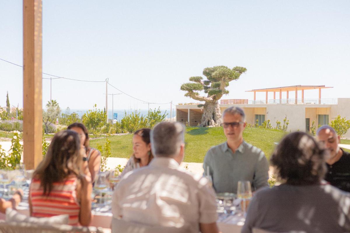 Os clientes hospedados em White Shell Beach Villas