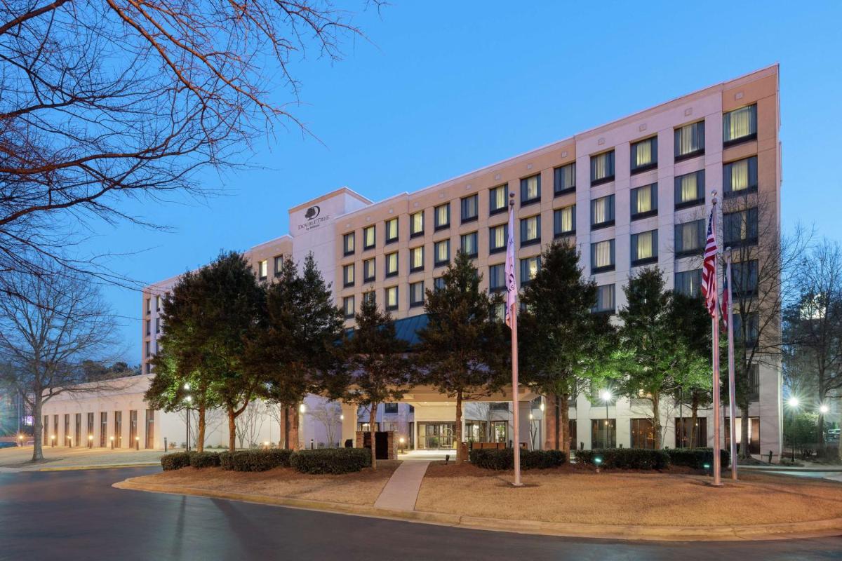 DoubleTree by Hilton Atlanta Airport - Housity