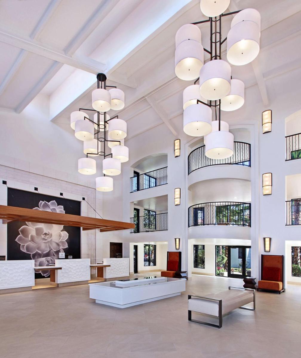 Embassy Suites by Hilton Palm Desert - Housity