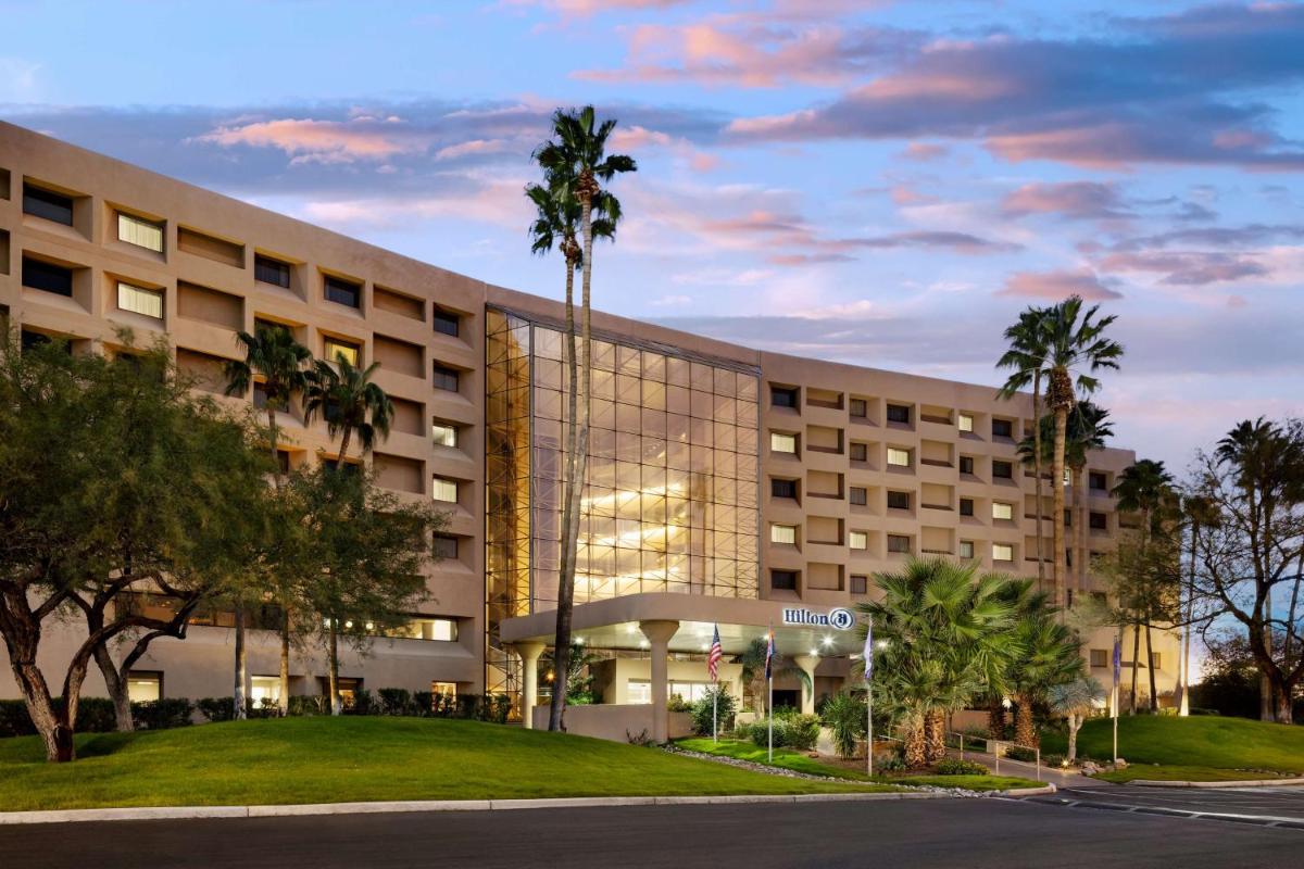 Hilton Tucson East - Housity