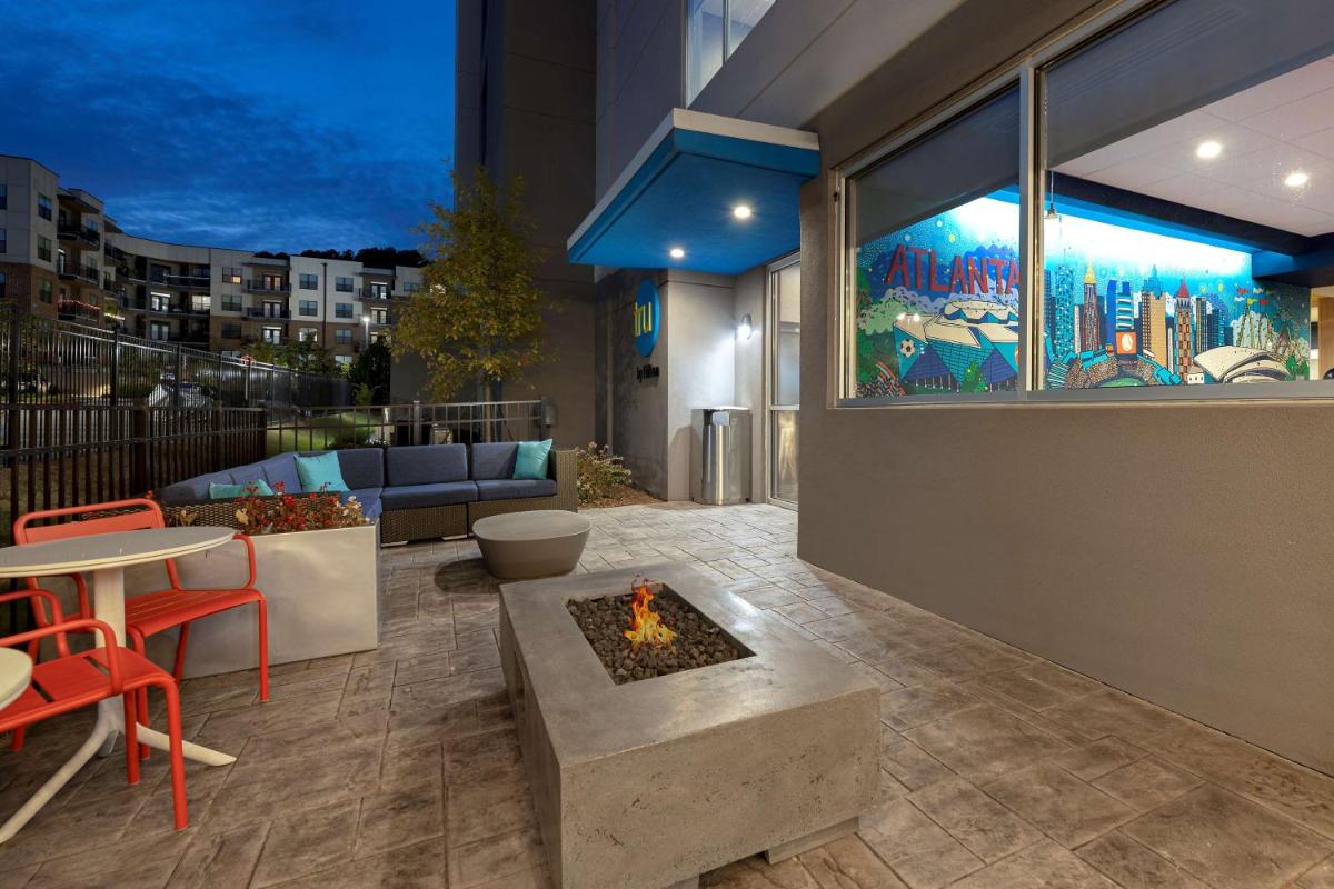 Tru By Hilton Atlanta Galleria Ballpark, GA - Housity