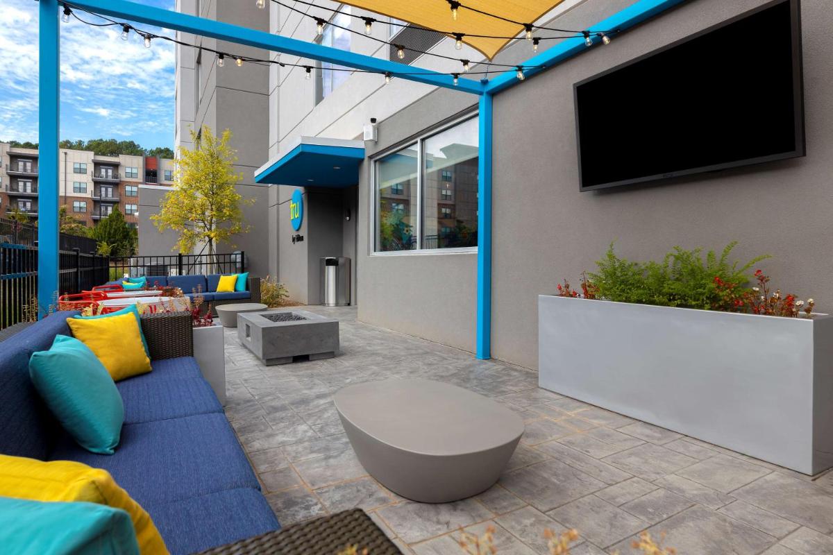 Tru By Hilton Atlanta Galleria Ballpark, GA - Housity