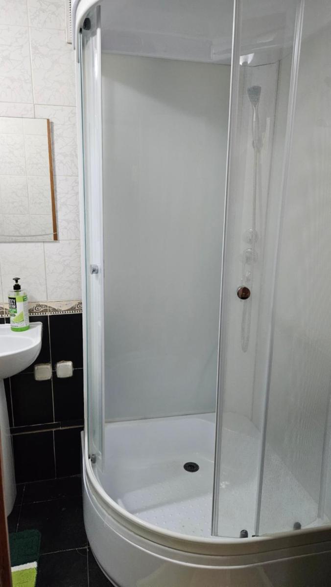 Apartment on Abay Avenue - Hizvo