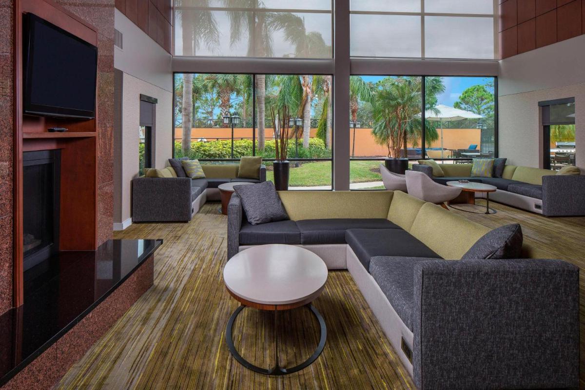 Courtyard by Marriott Daytona Beach Speedway/Airport - Housity