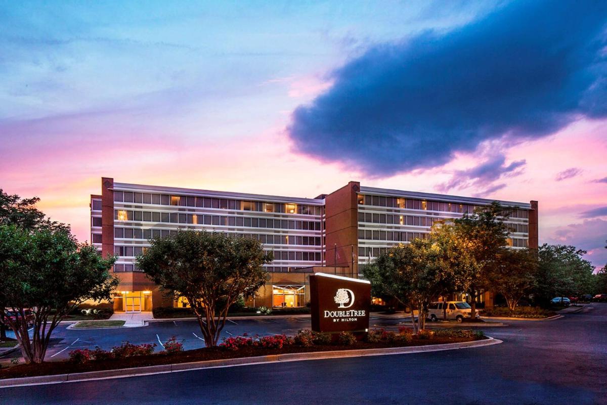 DoubleTree by Hilton Hotel Largo Washington DC - Housity