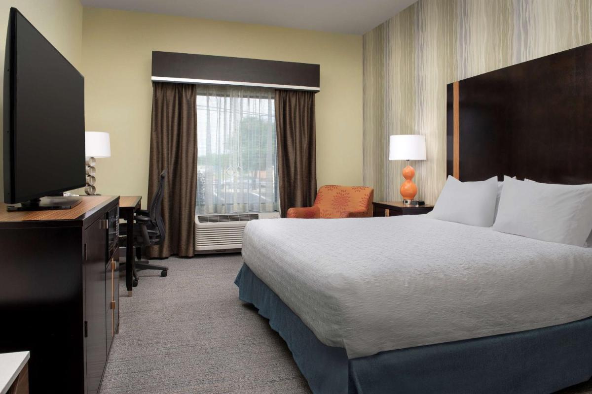 Hampton Inn Knoxville Clinton I-75 - Housity