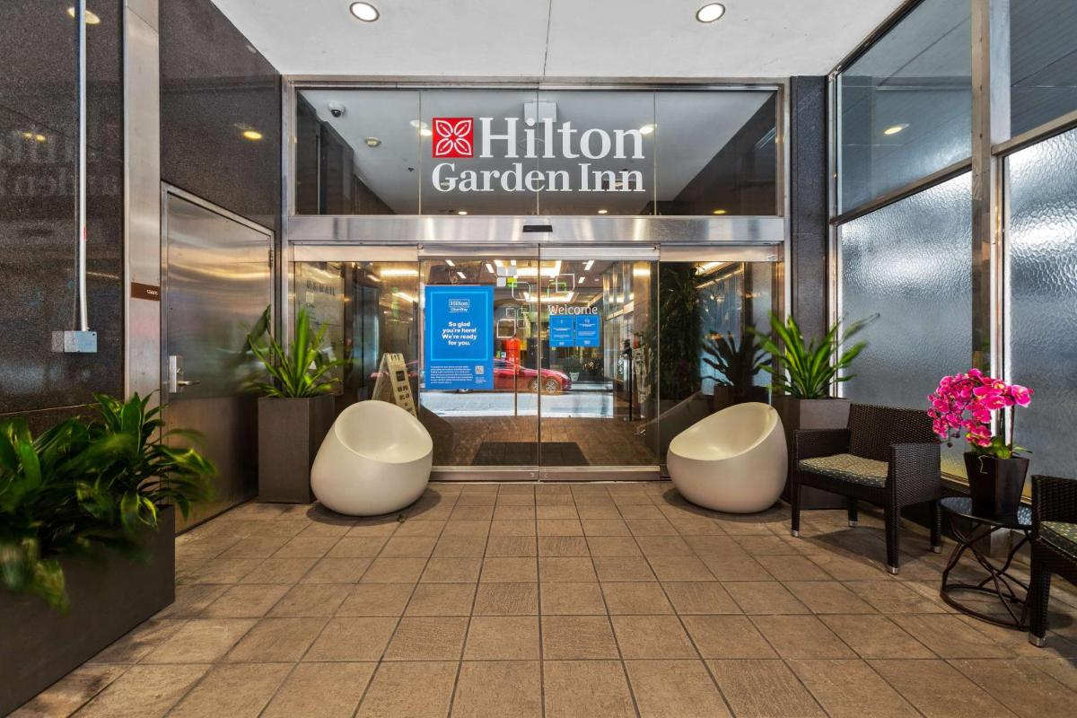 Hilton Garden Inn New Orleans French Quarter/CBD - Housity