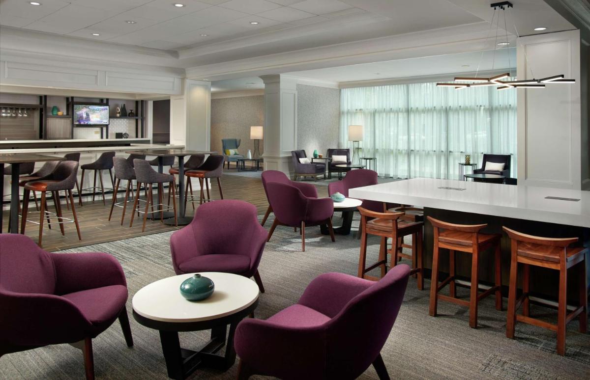 Hilton Garden Inn Atlanta-Buckhead - Housity