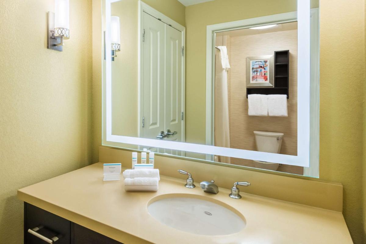 Homewood Suites by Hilton Little Rock Downtown - Housity