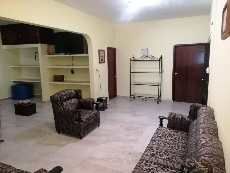 Huasteco, tu casa en valles! - Housity