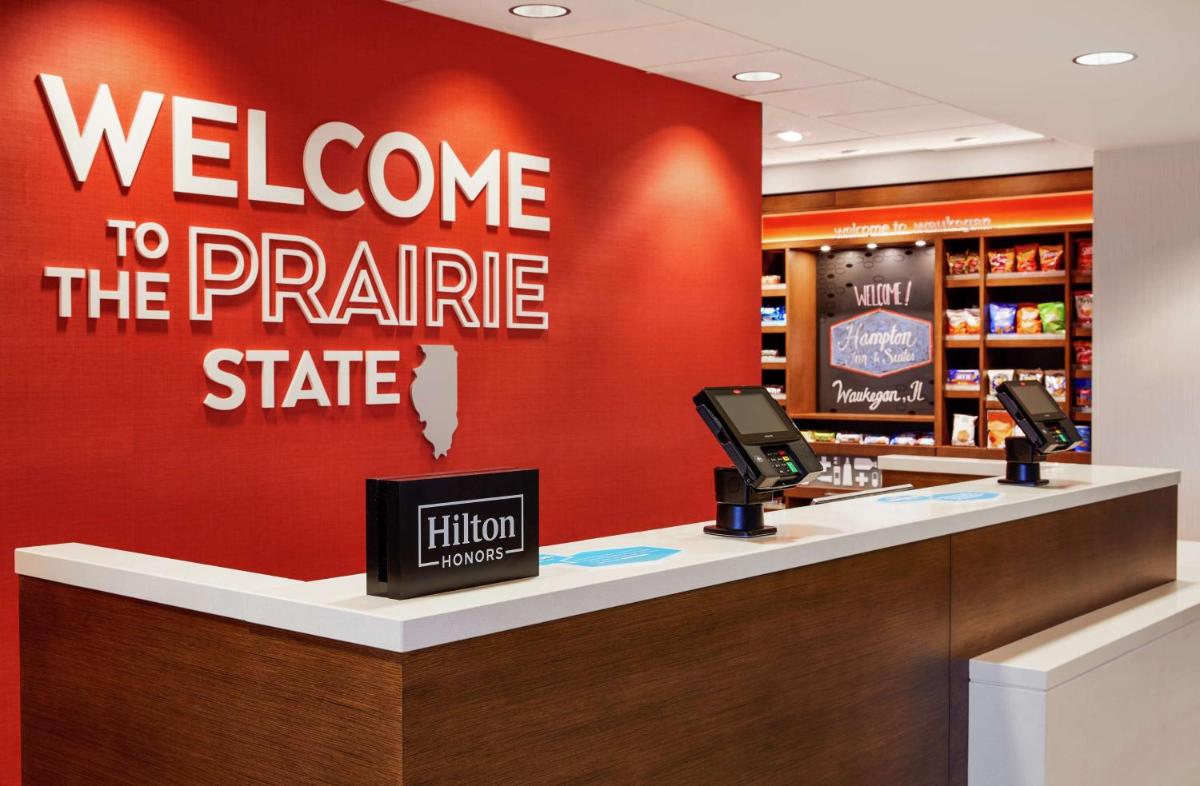 Hampton Inn & Suites Chicago/Waukegan - Housity