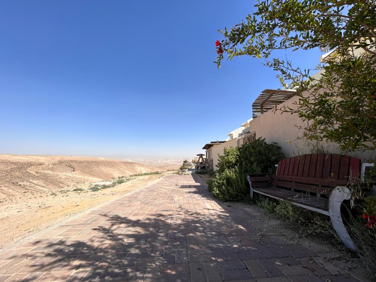 Desert Pearl Arad - Housity