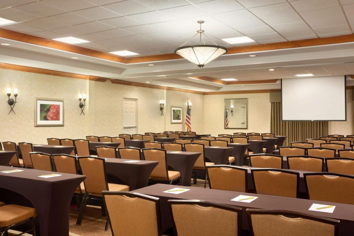 Hilton Garden Inn West Monroe - Housity