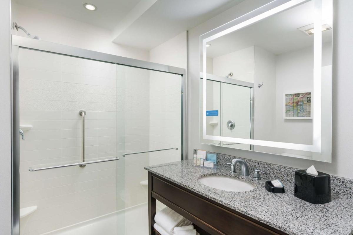 Hampton Inn Washington DC White House - Housity