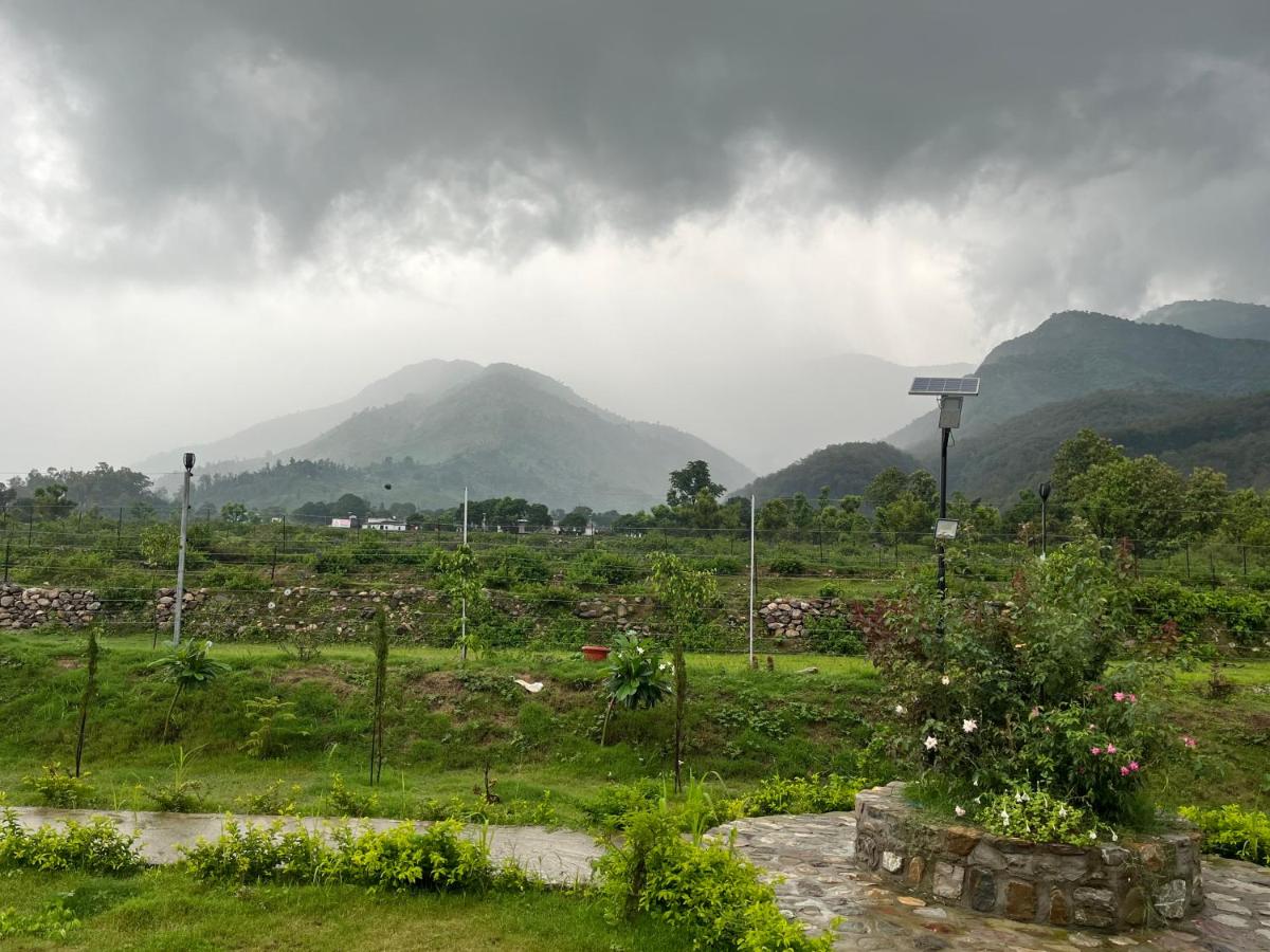 Jim & Holmes Homestay in Jim Corbett National Park - Housity