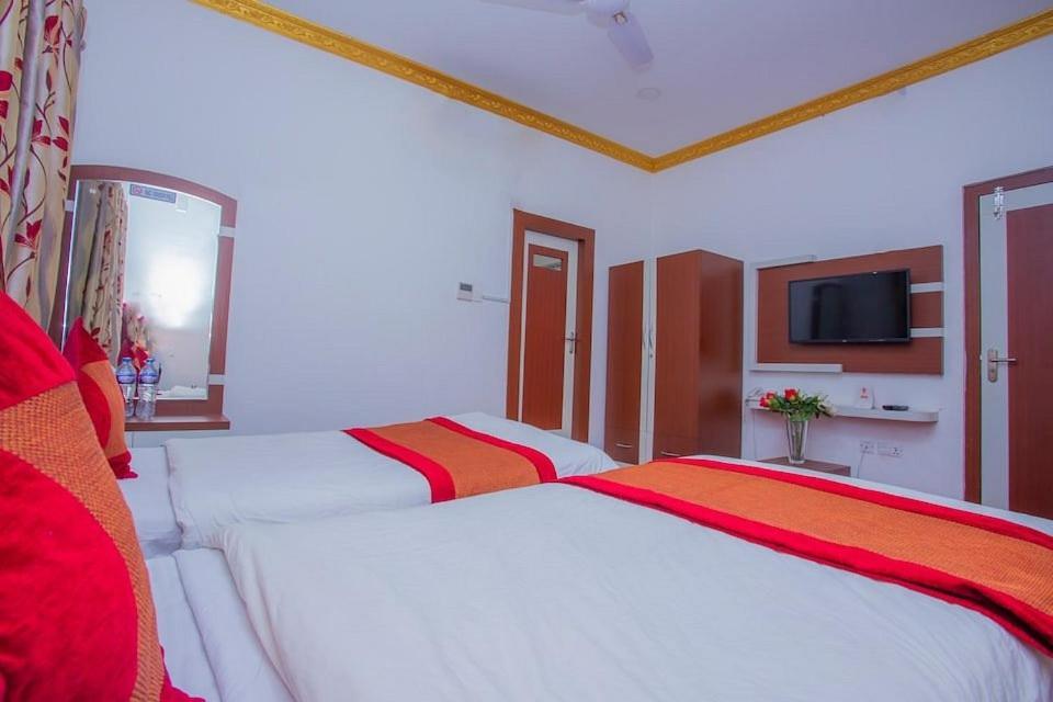 Hotel Easy Riders - Housity