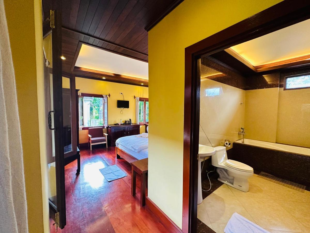 Villa Phonethip Mekong Riverside - Housity