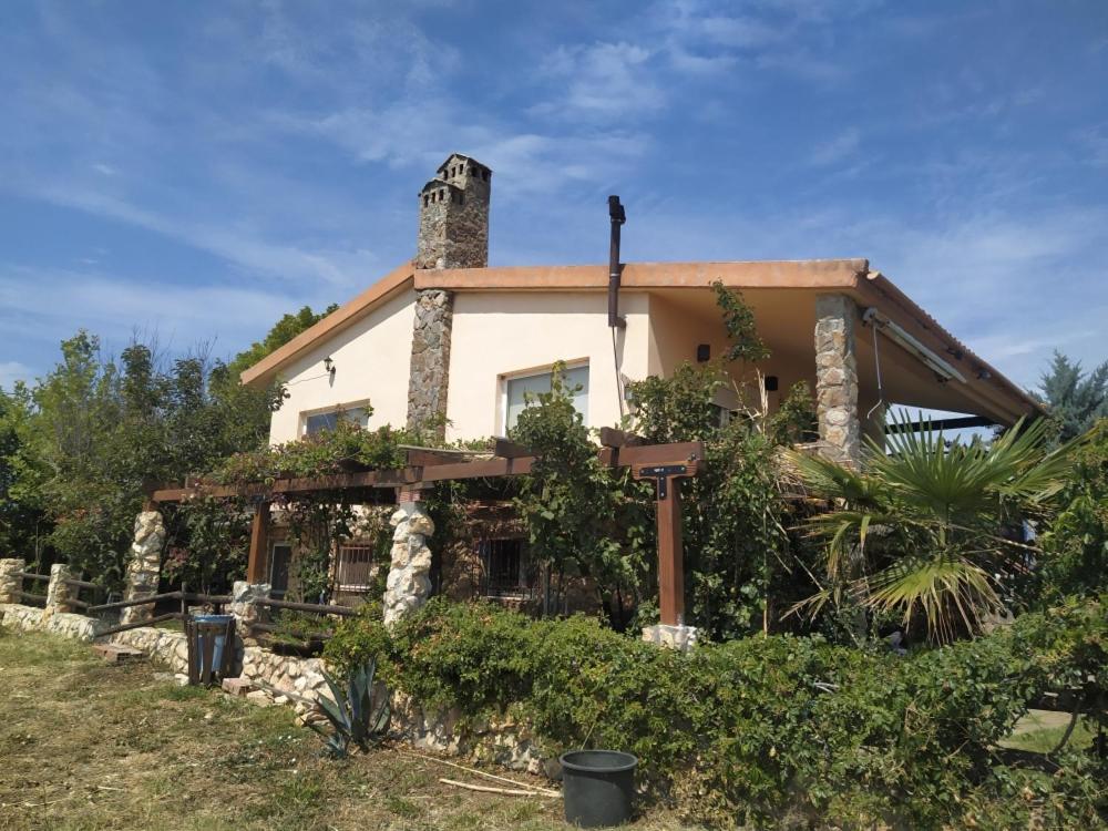 Little Princess Summer House - Housity