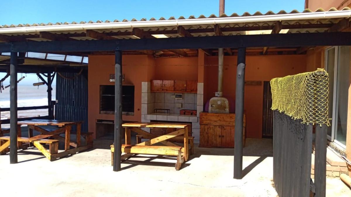 Umkomaas Lodge - Housity