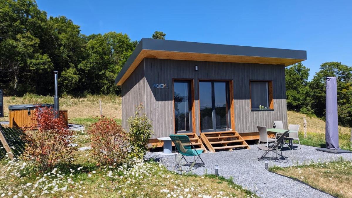 Cottage 2 à 4 personnes ,au cœur des volcans - Housity
