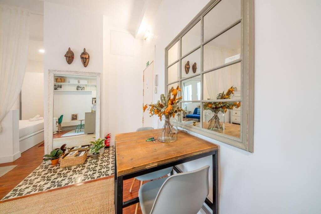 Cozy apartment. Perfect location - Housity