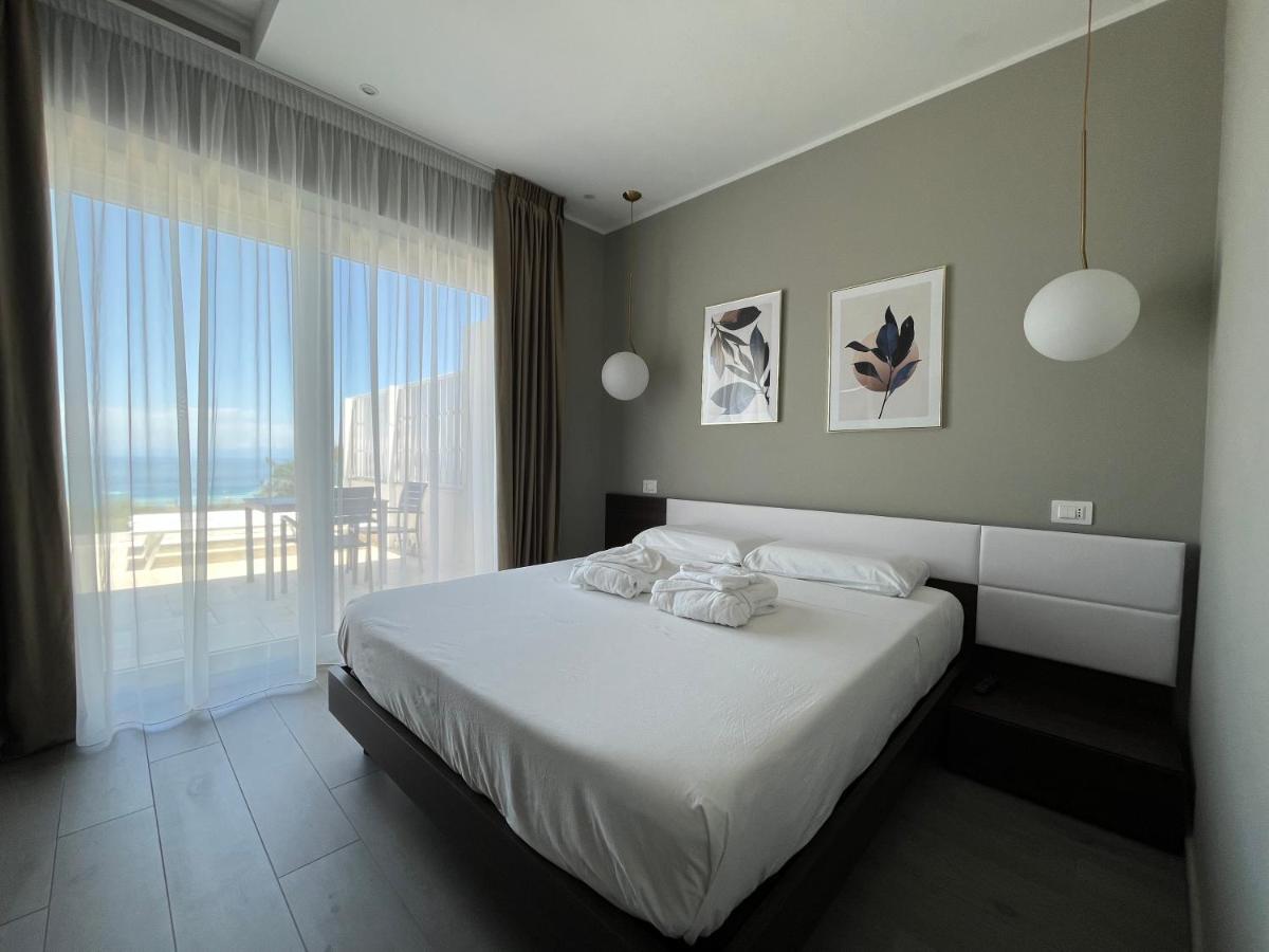 Aurantia - Mediterranean Tale - Housity