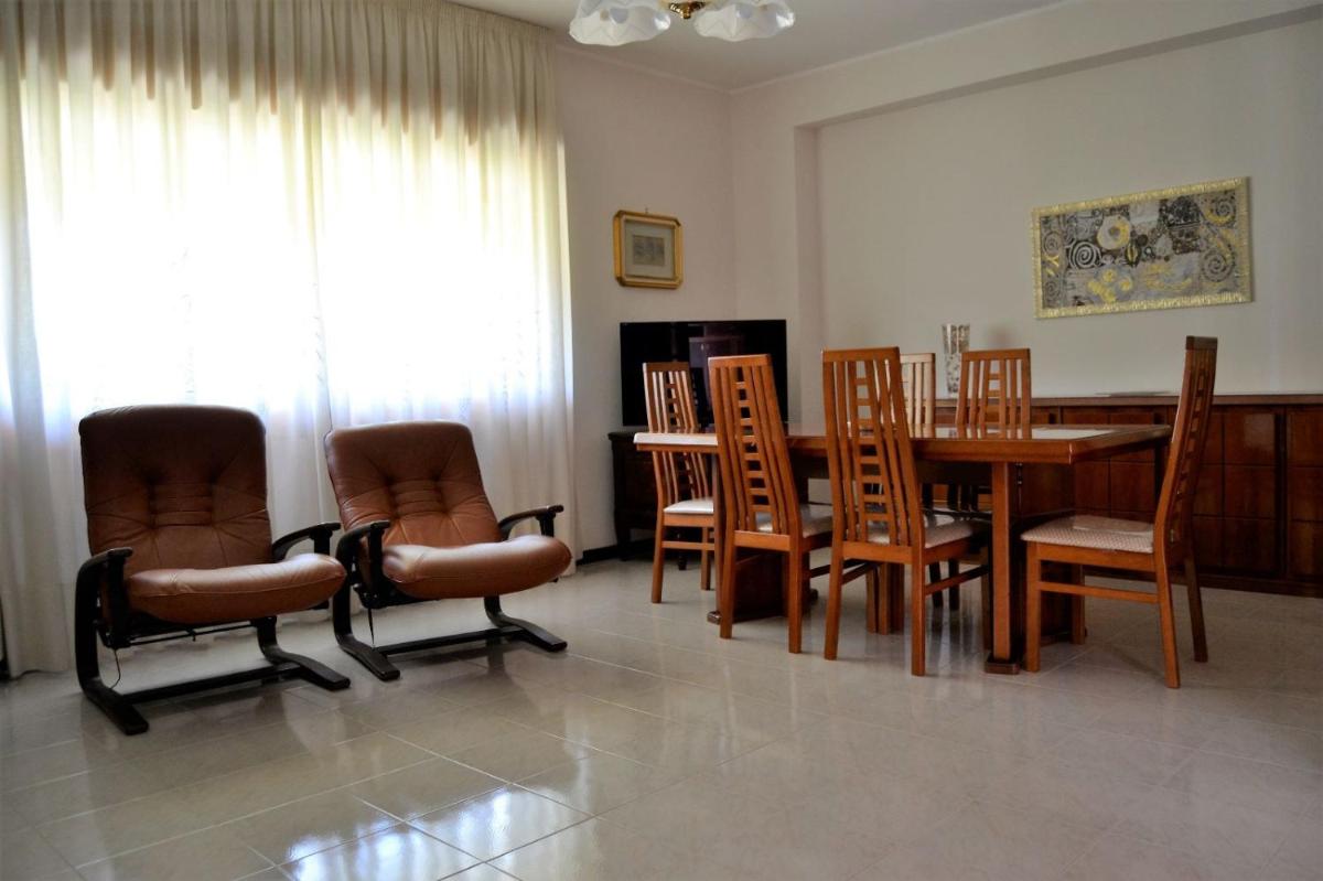 B&B La Terrazza sul Parco - Housity