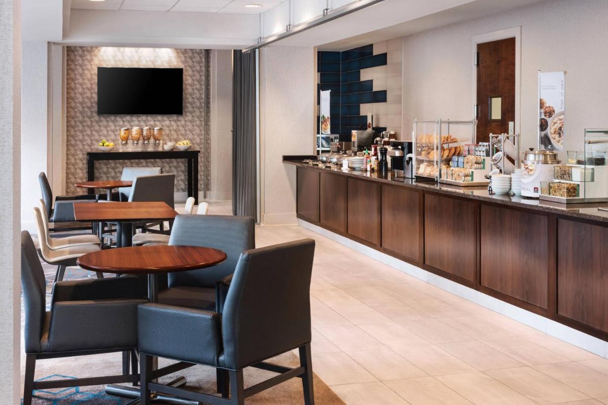 Residence Inn Bethesda Downtown - Housity